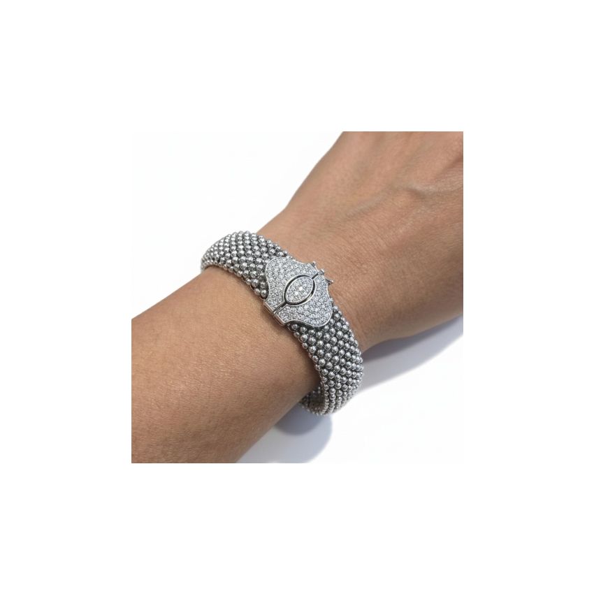 Escrava em Prata 925 com fecho pavê oval cravejado com zircónias